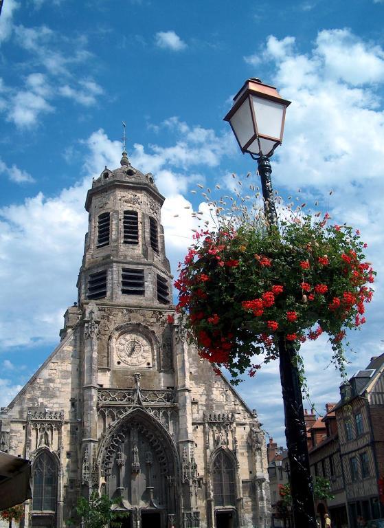 Chez Fifille Appartement Dans Honfleur Parking Prive Номер фото